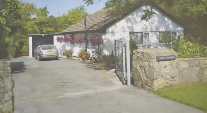 Llwyn Onnen, Benllech