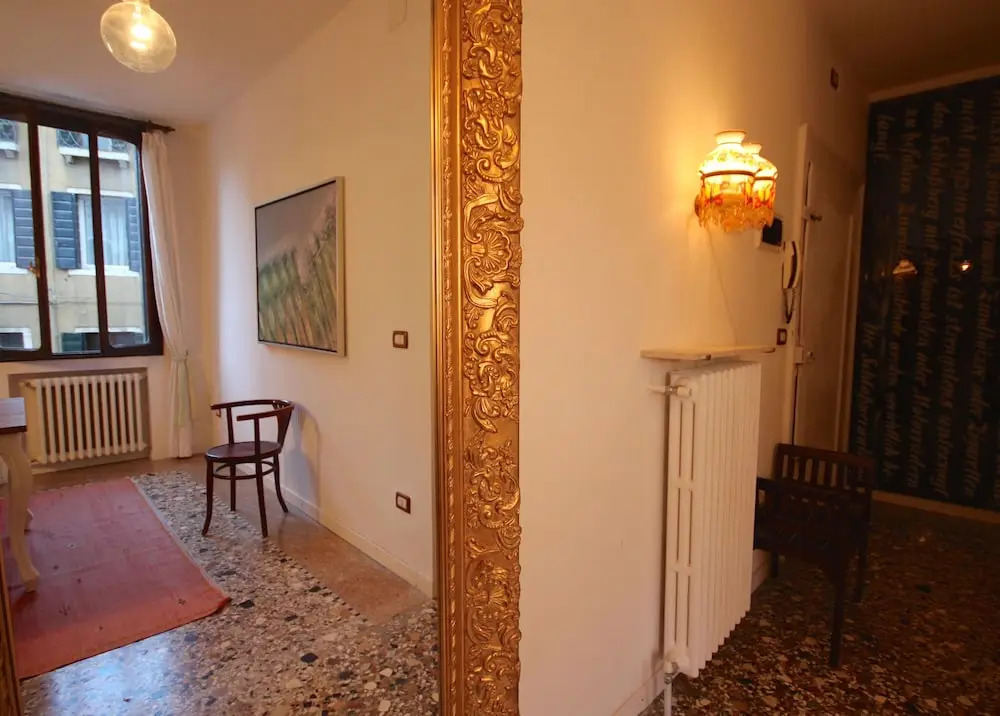Veniceiloveyou Apartments