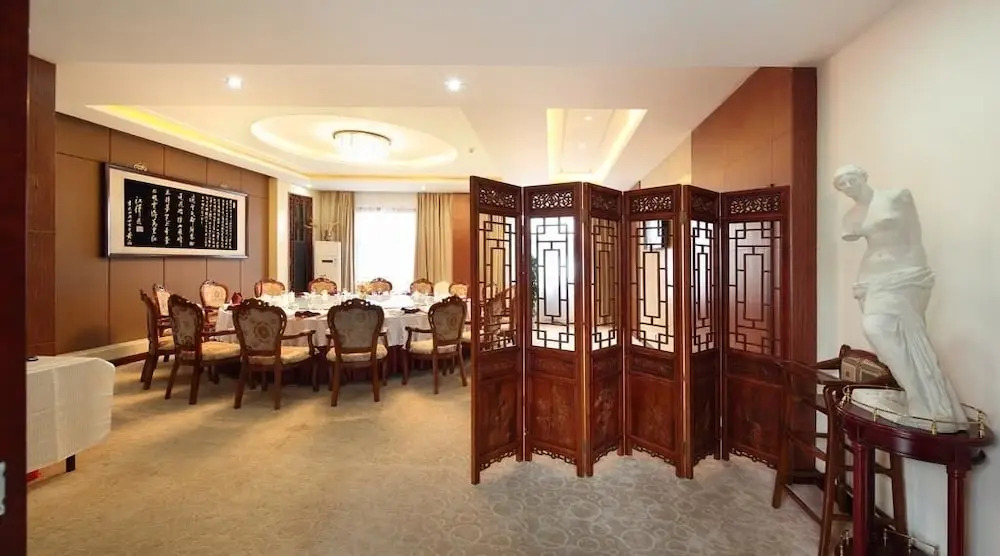 Julysun Hotel
