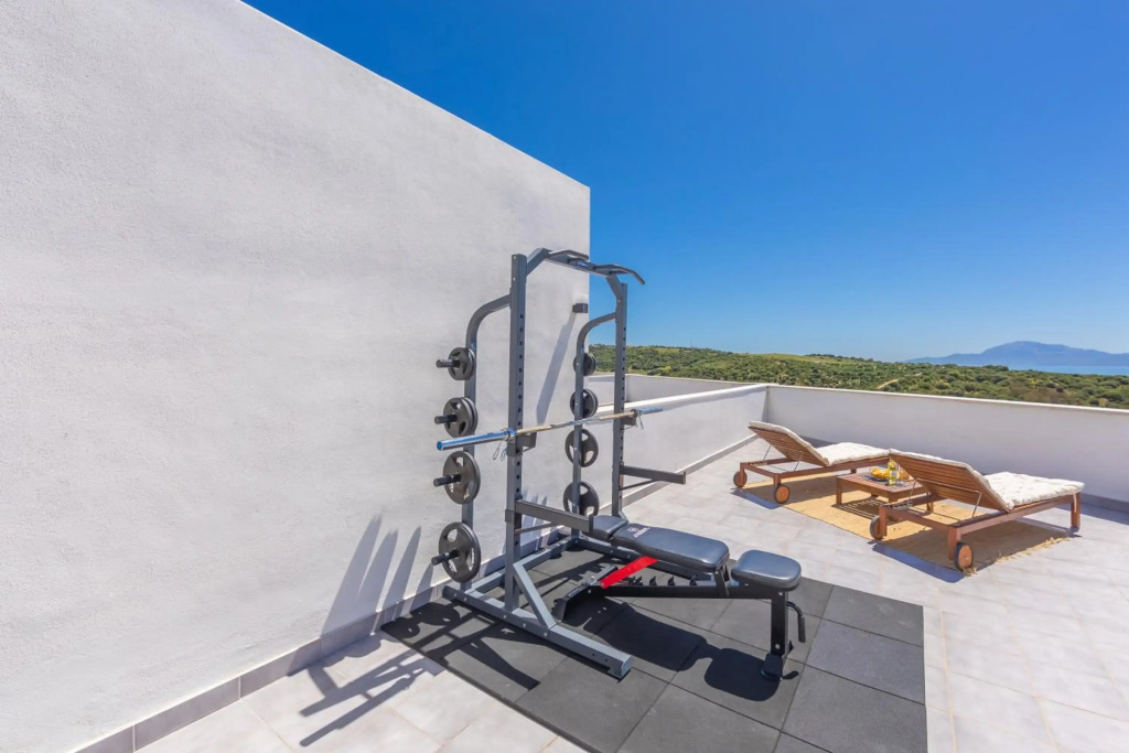 Views, Terrace & Pool - Fibre WIFI - SimplyTarifa