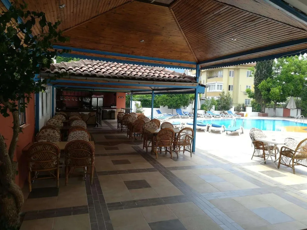 Kahraman Hotel