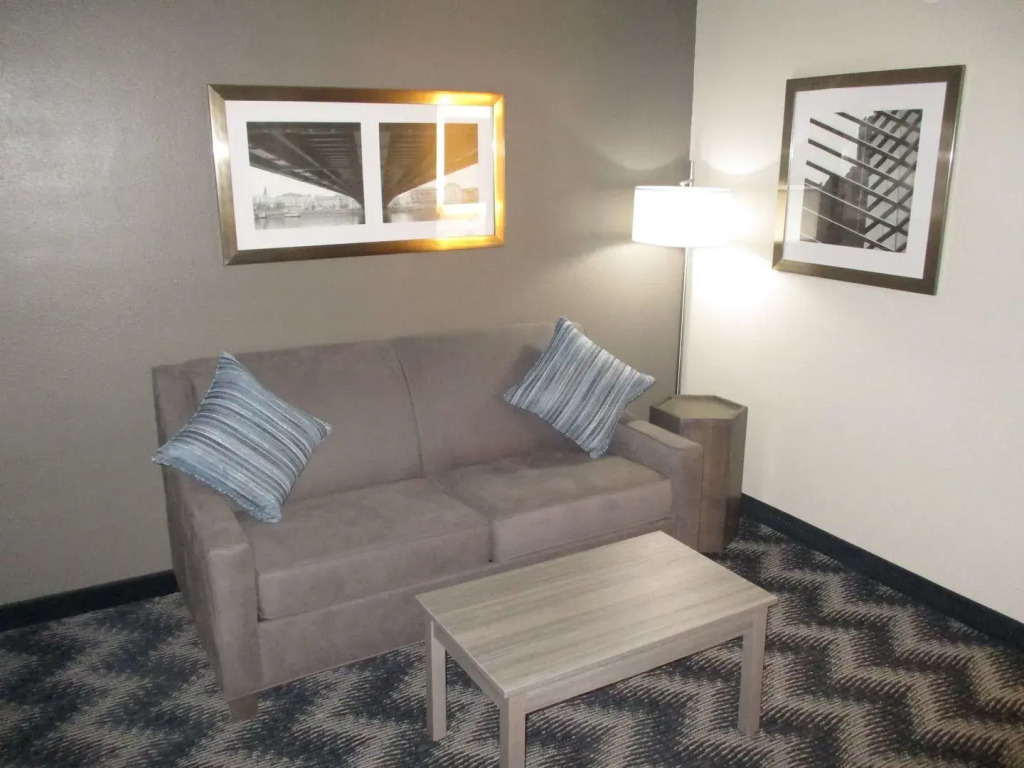 Country Inn & Suites by Radisson, Bolingbrook-Romeoville, I-55
