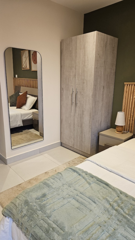 Peravi Suites at The Bantree