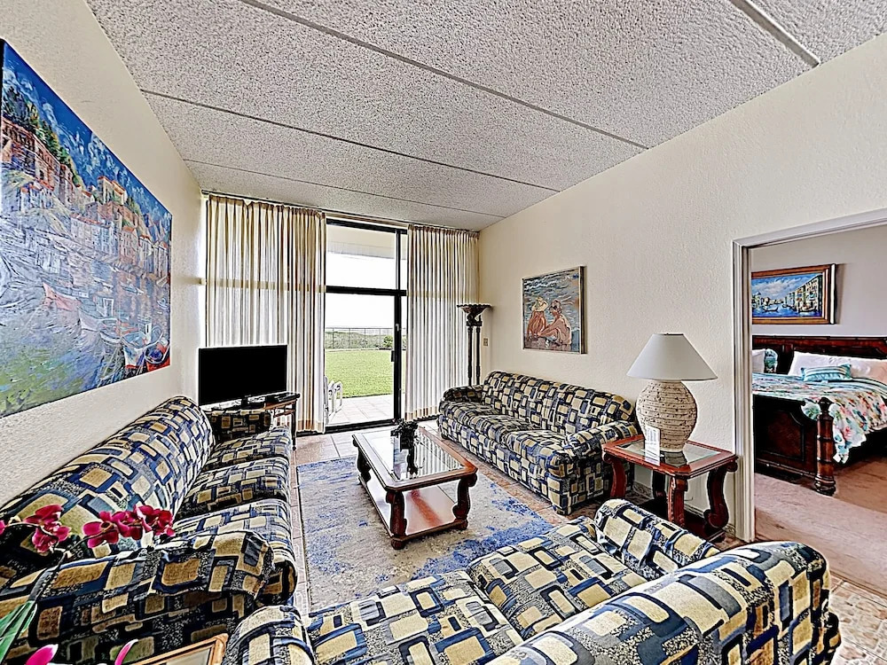 New Listing! Shoreline Sanctuary W/ Pool & Patio 2 Bedroom Condo