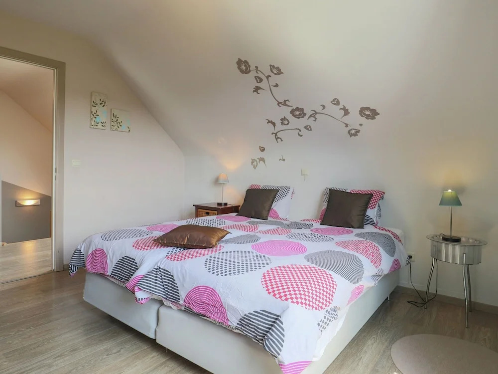 Beautiful Holiday Home with Hot Tub in Durbuy