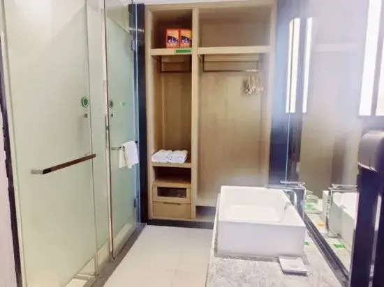 Vienna Smart Hotel (Nanning Sports Center Dashadi Metro Station Branch)