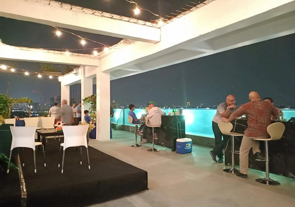 Azana Suites Hotel Antasari