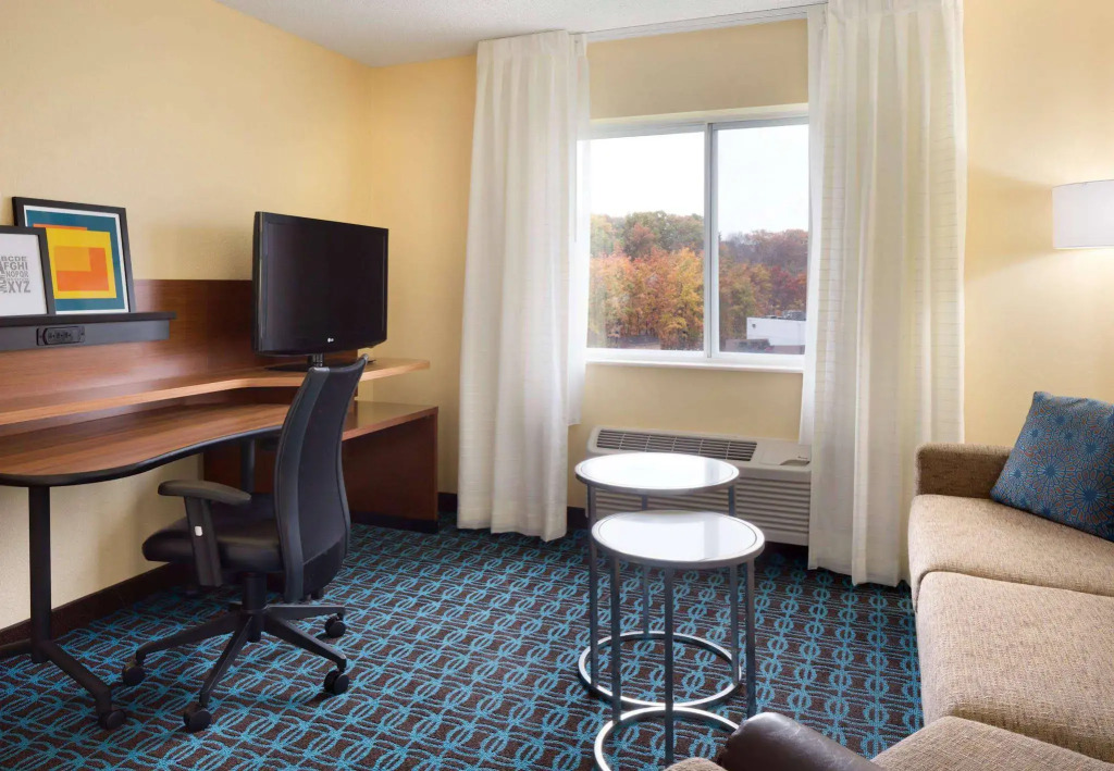 Fairfield Inn & Suites Youngstown Boardman Poland