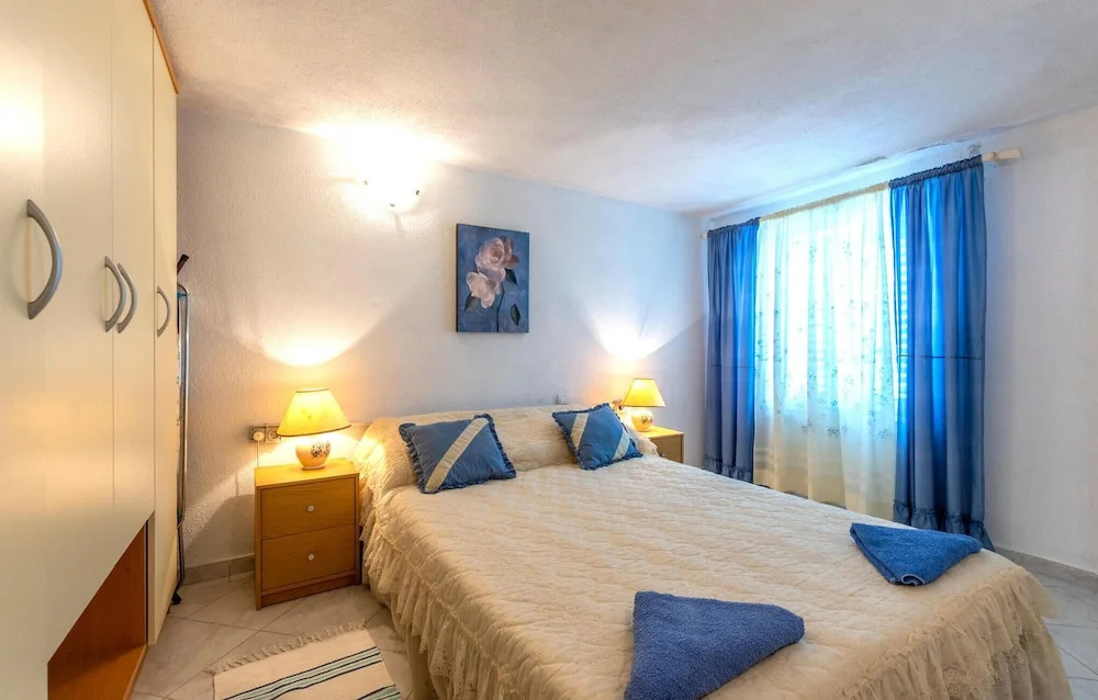 Amazing Home in Sucuraj With Wifi and 1 Bedrooms