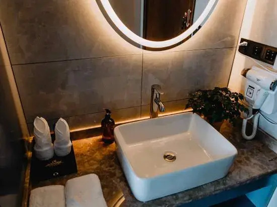 Blue star city hotel, changxing