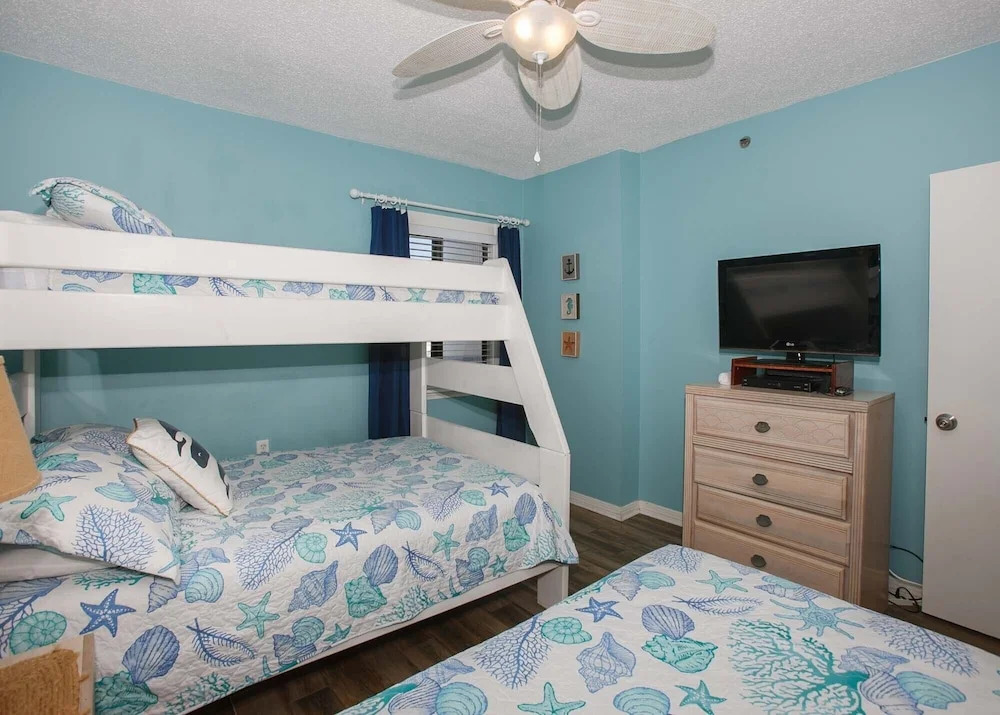 Tropical Winds 501 - Sandy Toes