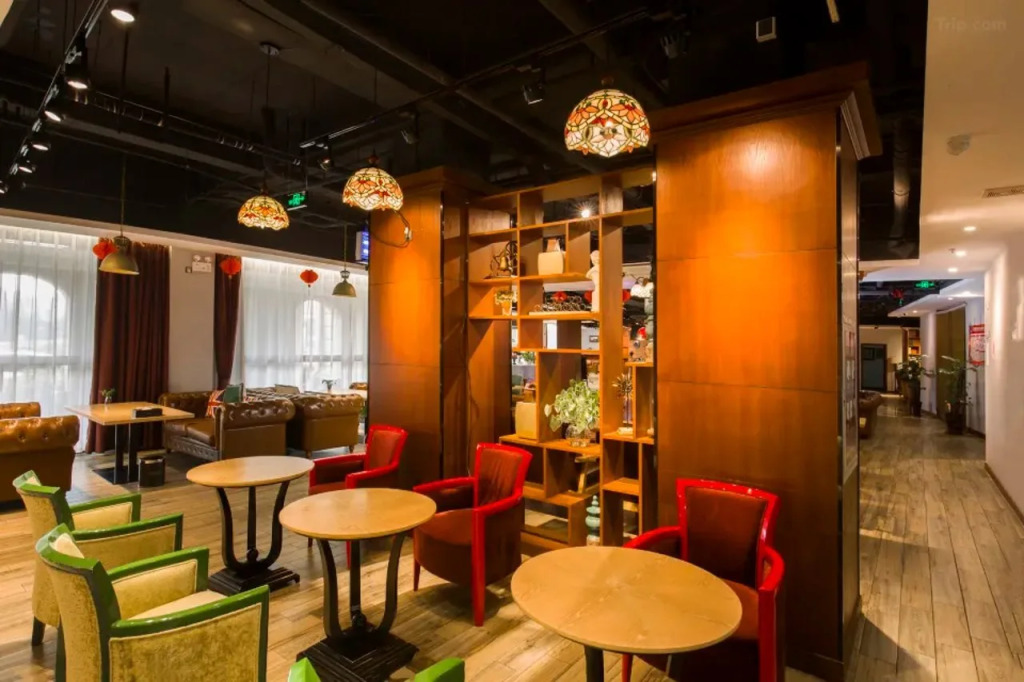 James Joyce Coffetel Hotel (Nantong Linjiang New District)