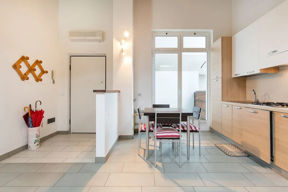 Impero House Rent - Maurizio