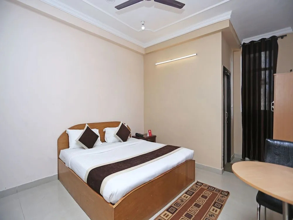 OYO 10216 Hotel UK Retreat