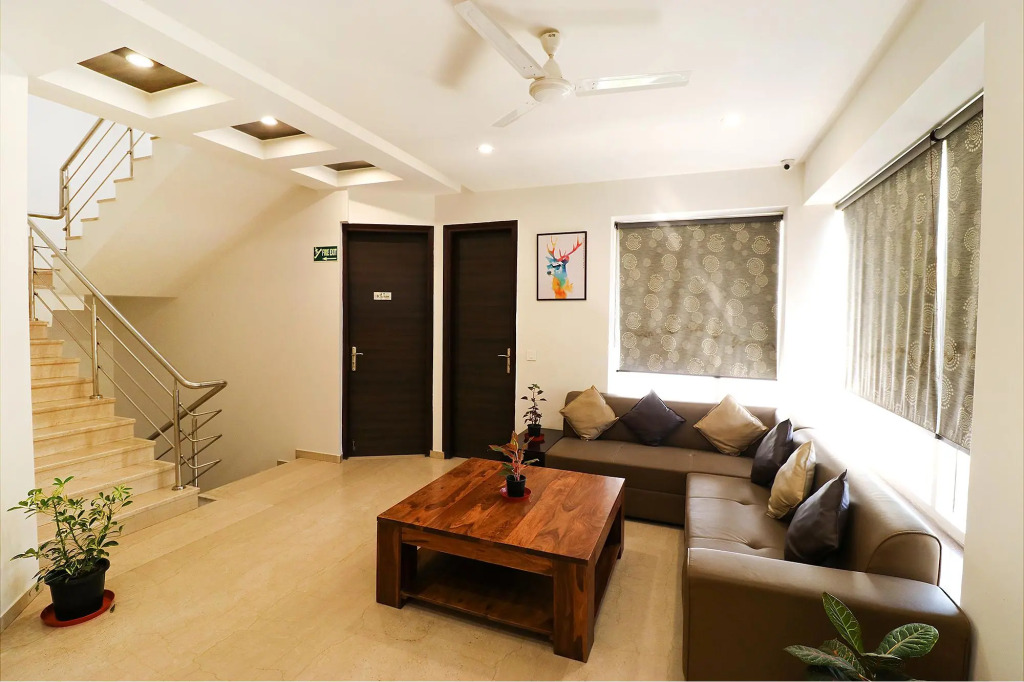 FabHotel Oyster Villa - Nr Paras Hospitals Sushant Lok 1