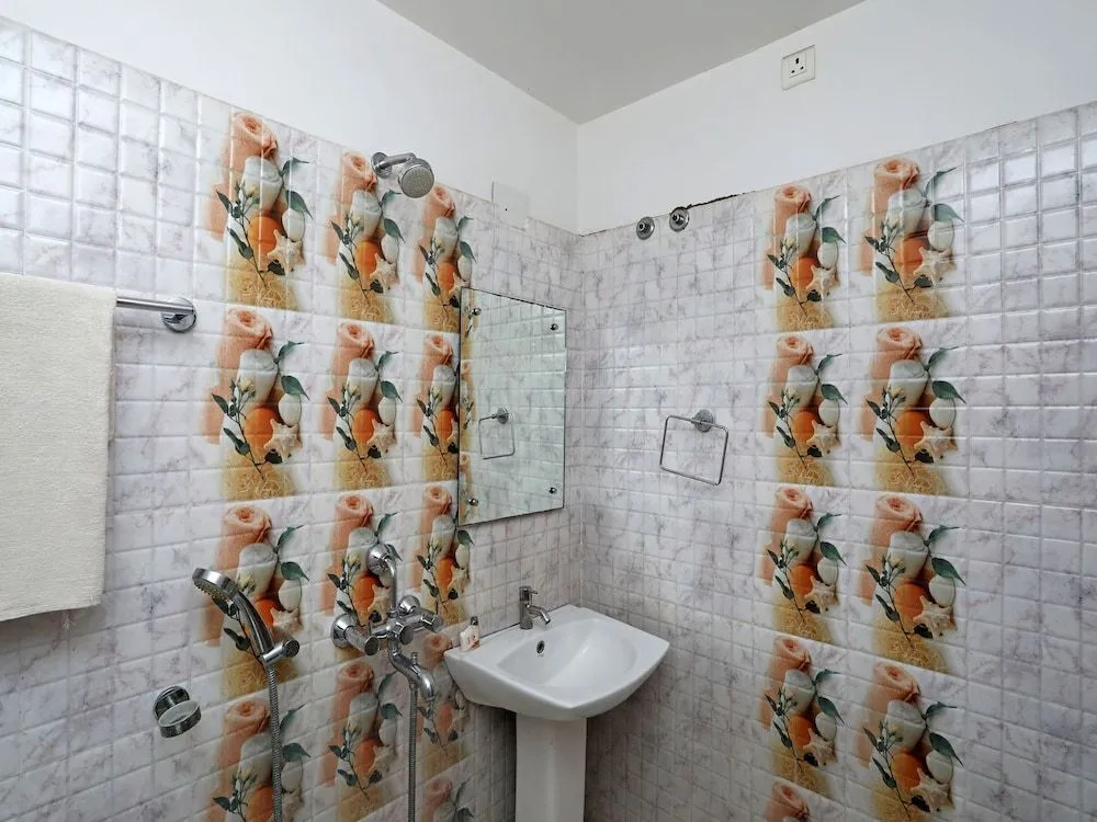 OYO 16173 Hotel Dk