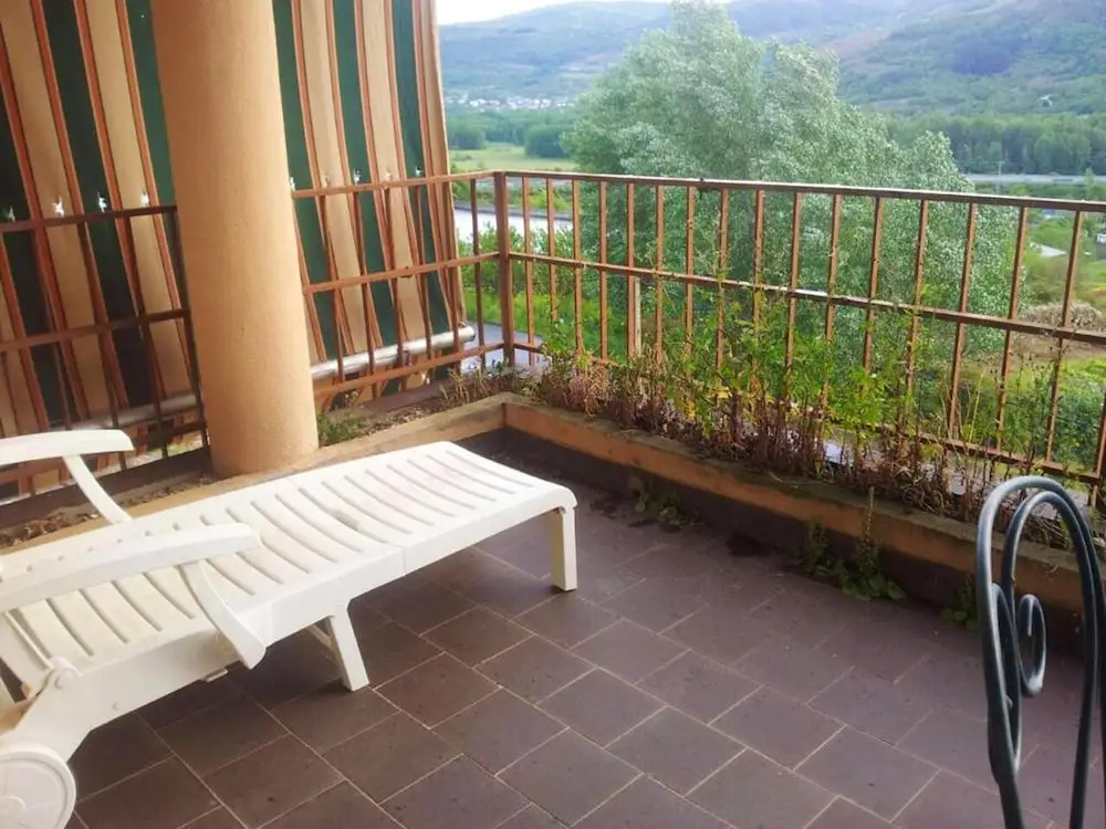 Apartment With 3 Bedrooms in Villafranca del Bierzo, With Wonderful Mountain View, Shared Pool, Furnished Terrace