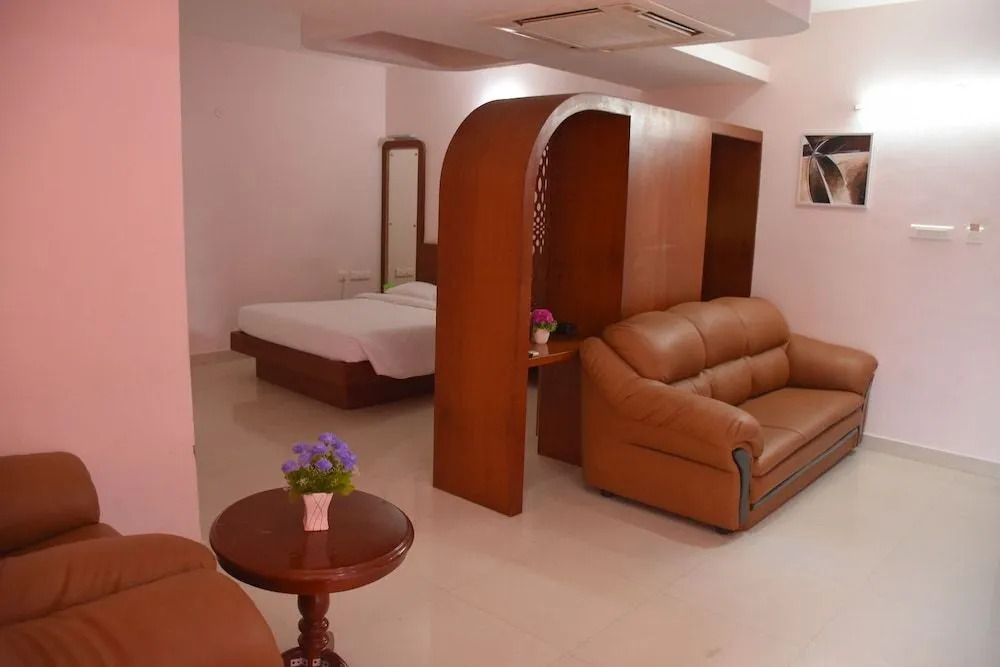 Hotel RSR Residency