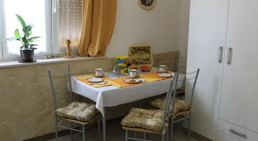 Apartment Devivi Adris