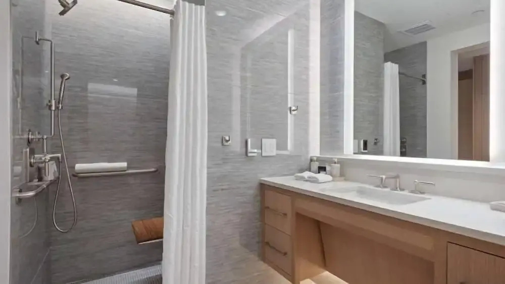 Contemporary 2 Bedroom Luxury Ski In, Ski Out Residence In Snowmass Base Village