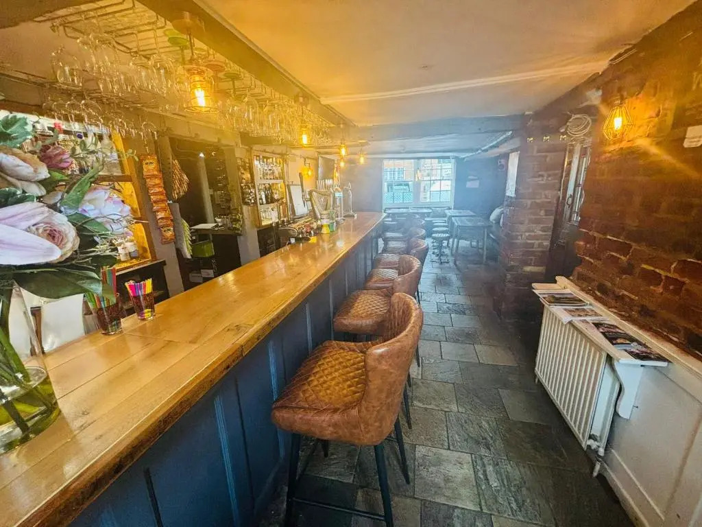Longs Inn