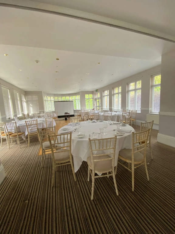 Healing Manor Hotel