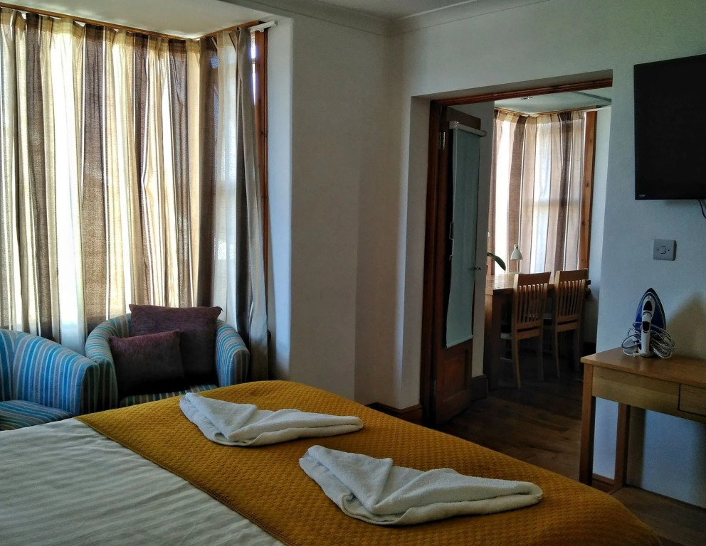 Reef Lodge