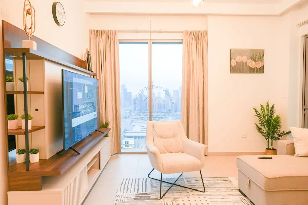 Yogi - Modern 2BR Apartment with Stunning Dubai Fountain