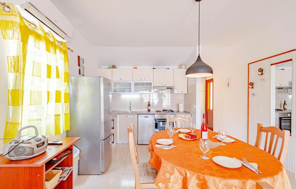 Holiday Home Prigradica 05