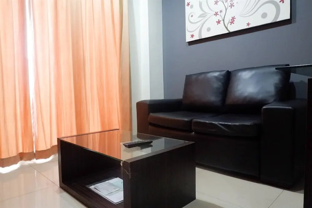 Cozy and Spacious Apartment at Thamrin Residence near to Sudirman