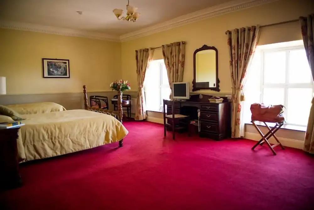 Aran View Country House and Lodge