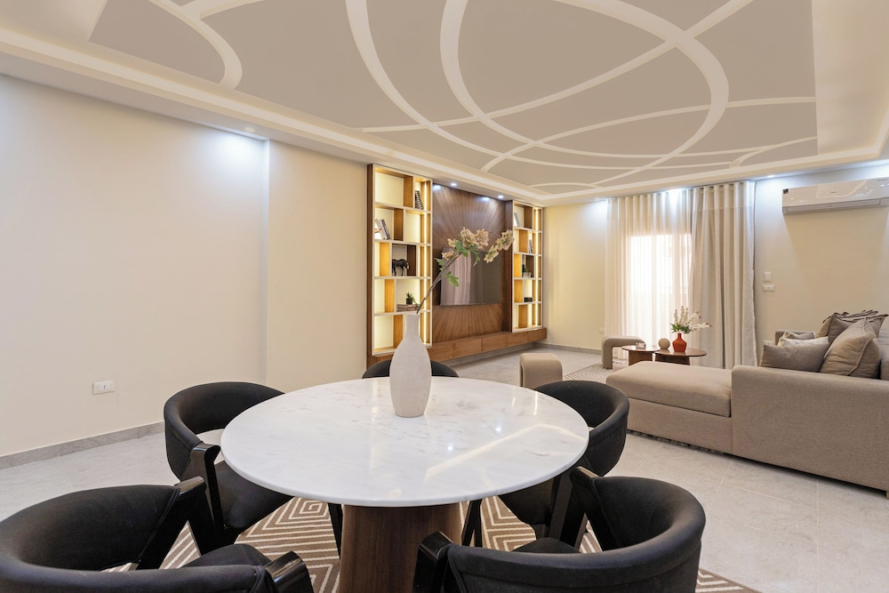 Luxury 3BR 247 Front Desk - BH-73-SB-1