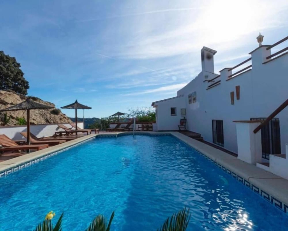Casa Azafranes - Boutique B&B - Arenas