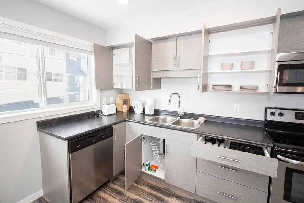 Stunning 3 Bedroom Townhouse