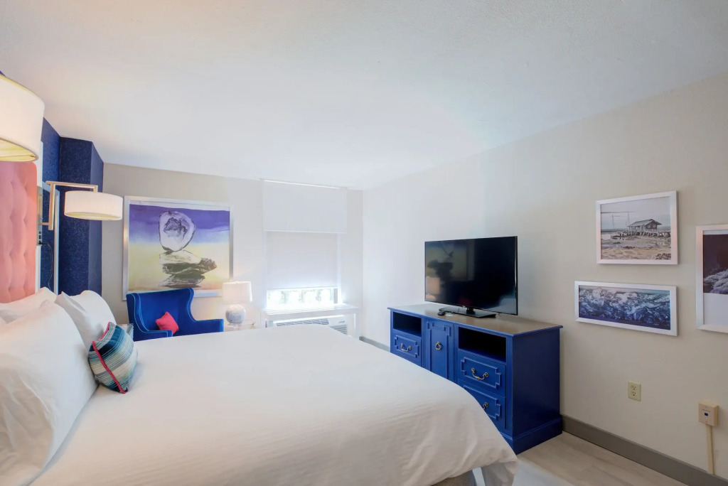 Hotel Indigo Mount Pleasant by IHG