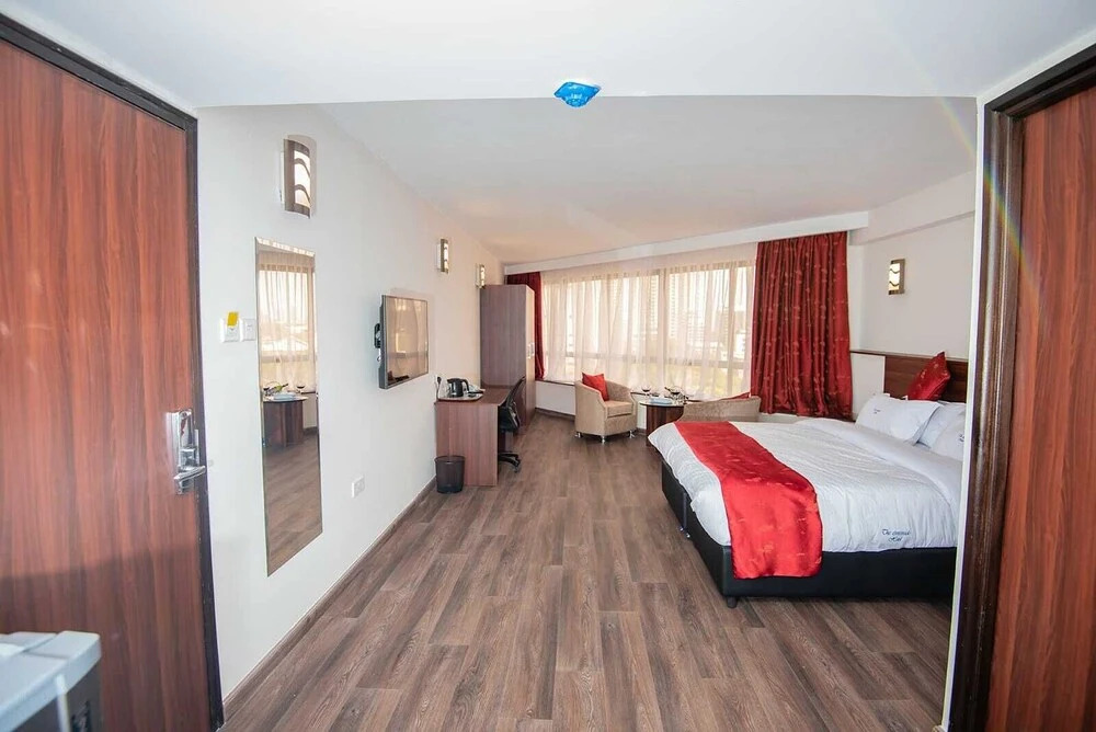 Spacious 1-bed Studio at The Crossroads Hotel