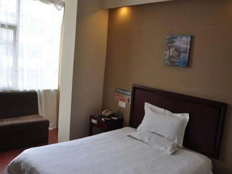 GreenTree Inn HeNan XinYang ChangAn Road Business Hotel
