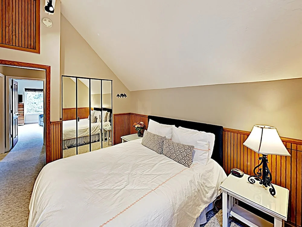 New Listing! Updated Ski & Beach W/ Pool 4 Bedroom Home
