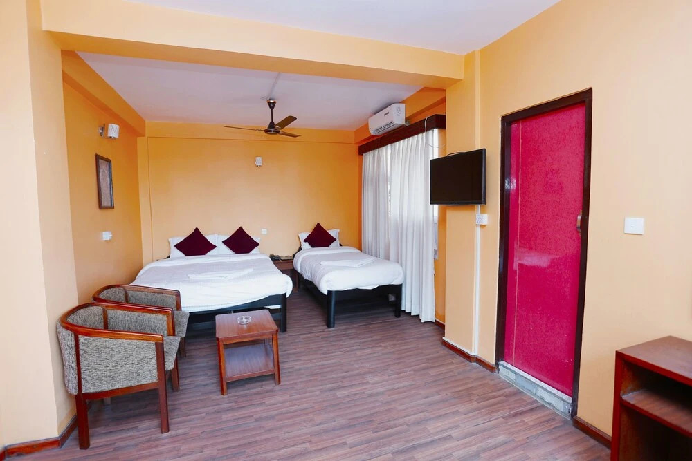 Bishwonath Hotel