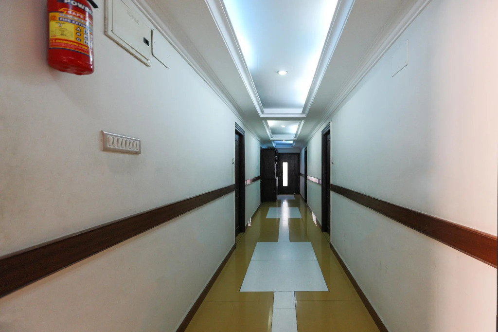 OYO 6849 Dreams Manor