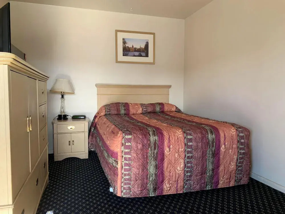 Surrey Motel