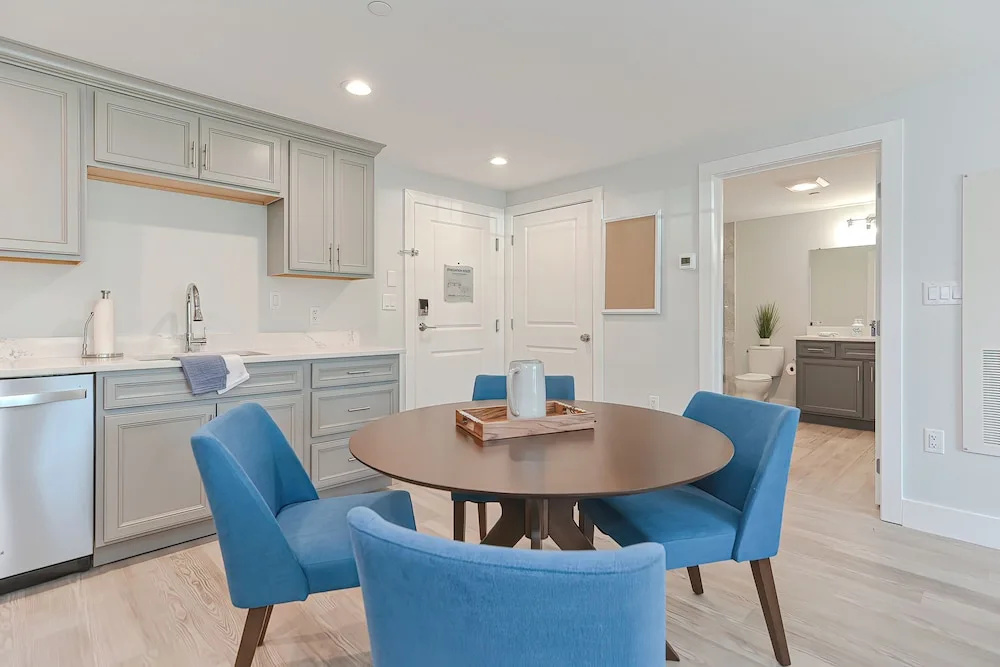 Harbourtown Suites