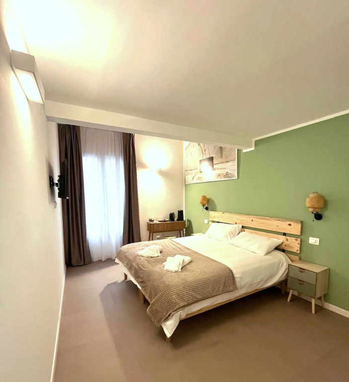 Bologna Rooms & Art
