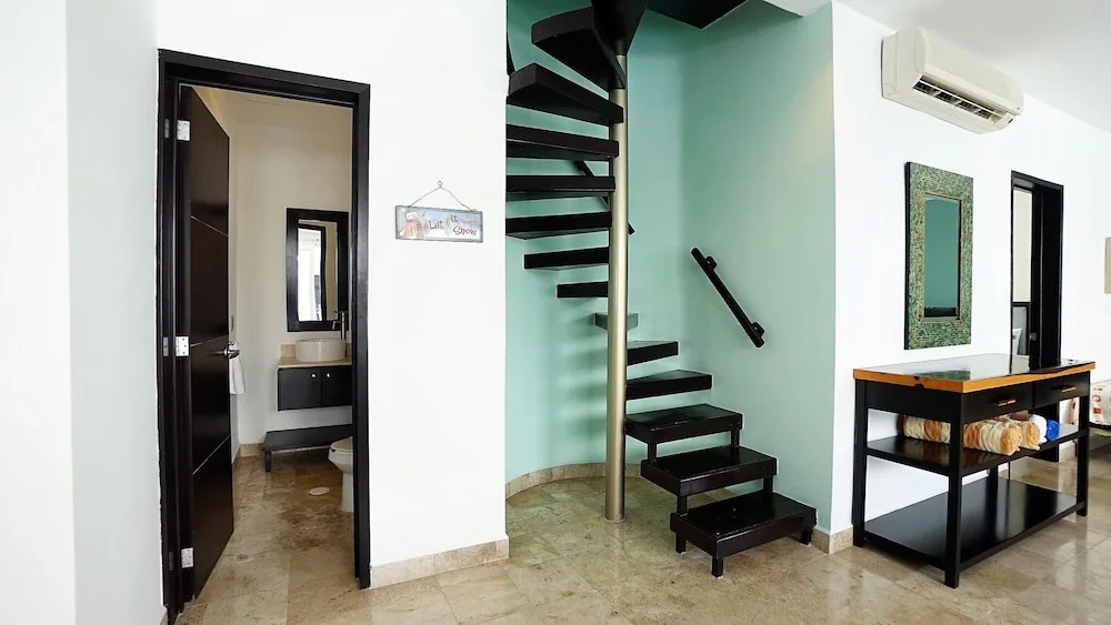 Playa Ge 302 B 2 Bedroom Condo