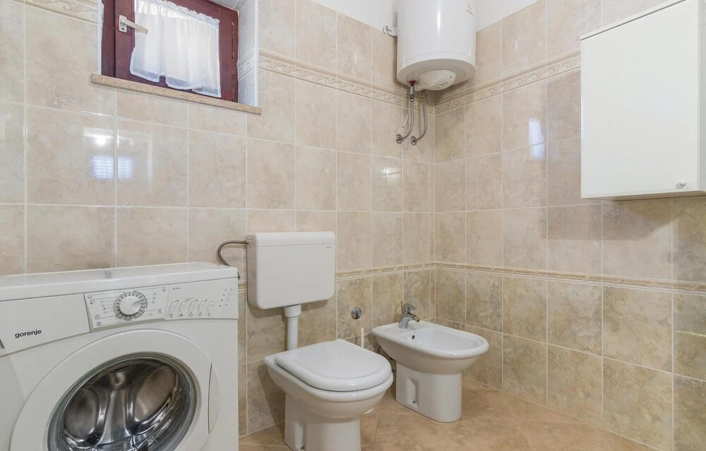 Amazing Home in Porec With Wifi and 3 Bedrooms