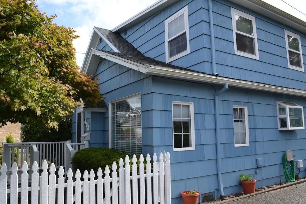 403 9th Ave