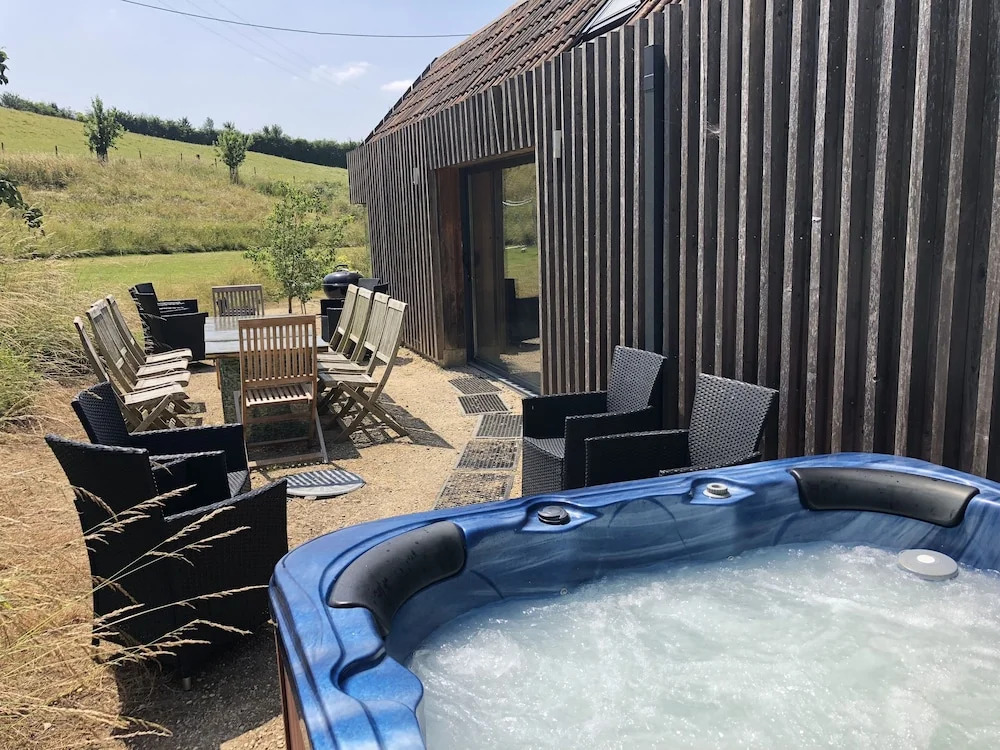 Award Winning House With hot tub
