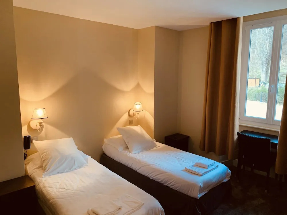 Hôtel Restaurant Le Repère