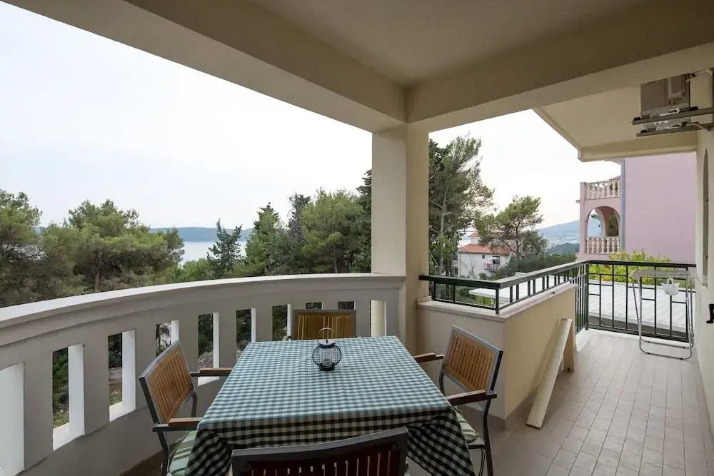 Villa Fani - Apartments And Rooms