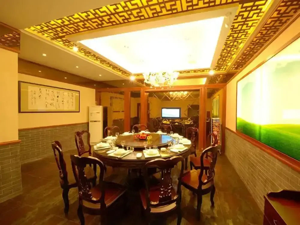 GreenTree Inn Jiangsu Taizhou Jingjiang Bus Station Express Hotel